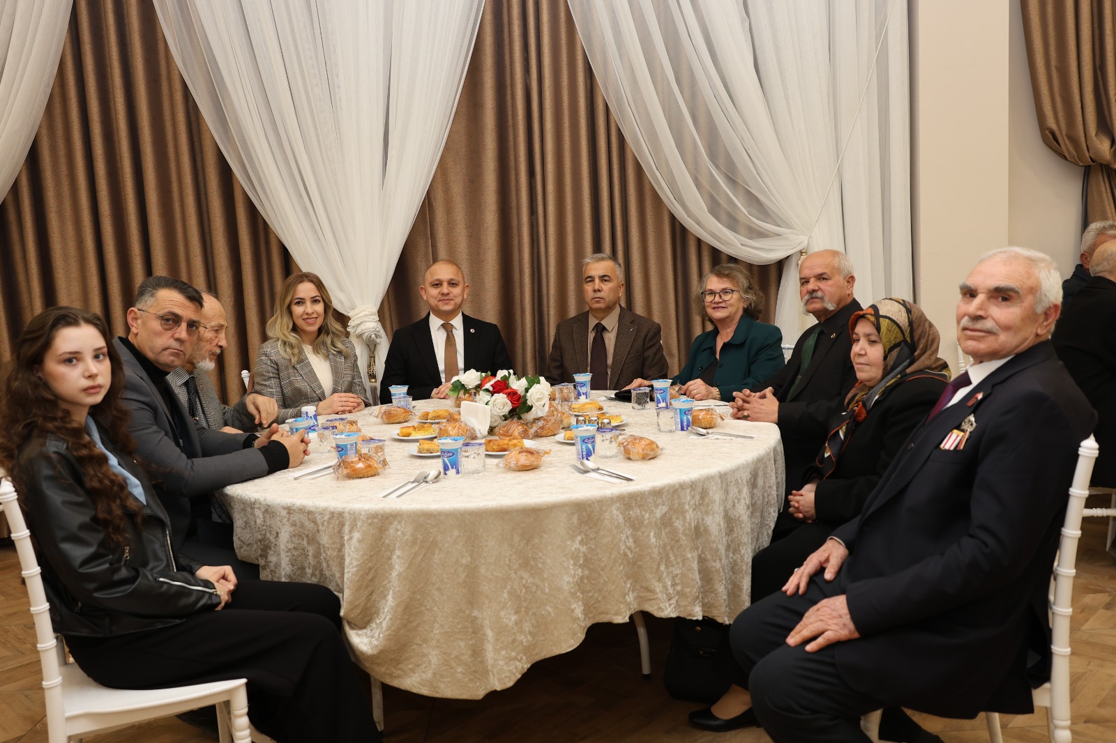 KIRIKKALE BELEDİYESİ’NDEN GAZİ VE ŞEHİT AİLELERİNE ANLAMLI İFTAR