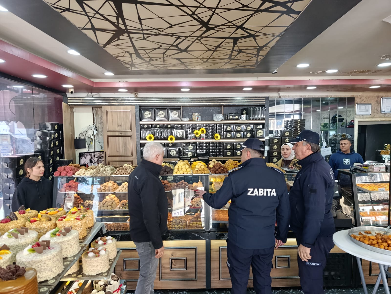 KIRIKKALE BELEDİYESİ YENİ YIL ÖNCESİ ZABITA DENETİMLERİNİ SIKLAŞTIRILDI