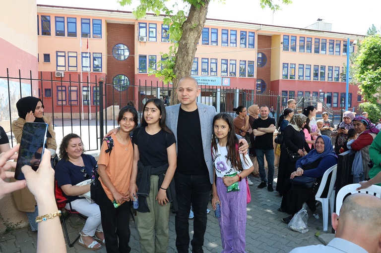 SINAV HEYECANI YAŞAYAN VELİLERİMİZİ YALNIZ BIRAKMADIK