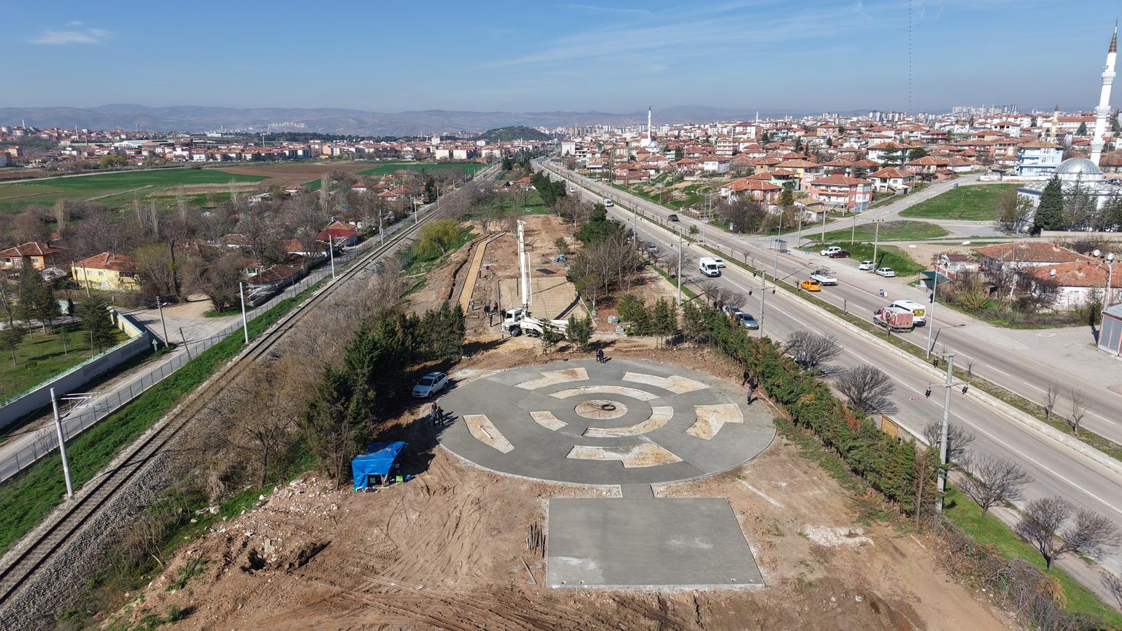 BAŞKAN ÖNAL’DAN SOSYAL YAŞAMA DOKUNUŞ: BAŞPINAR AİLE PARKI GELİYOR